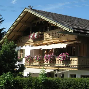 ferienhaus-alpenzauber.com-bavaria.com/